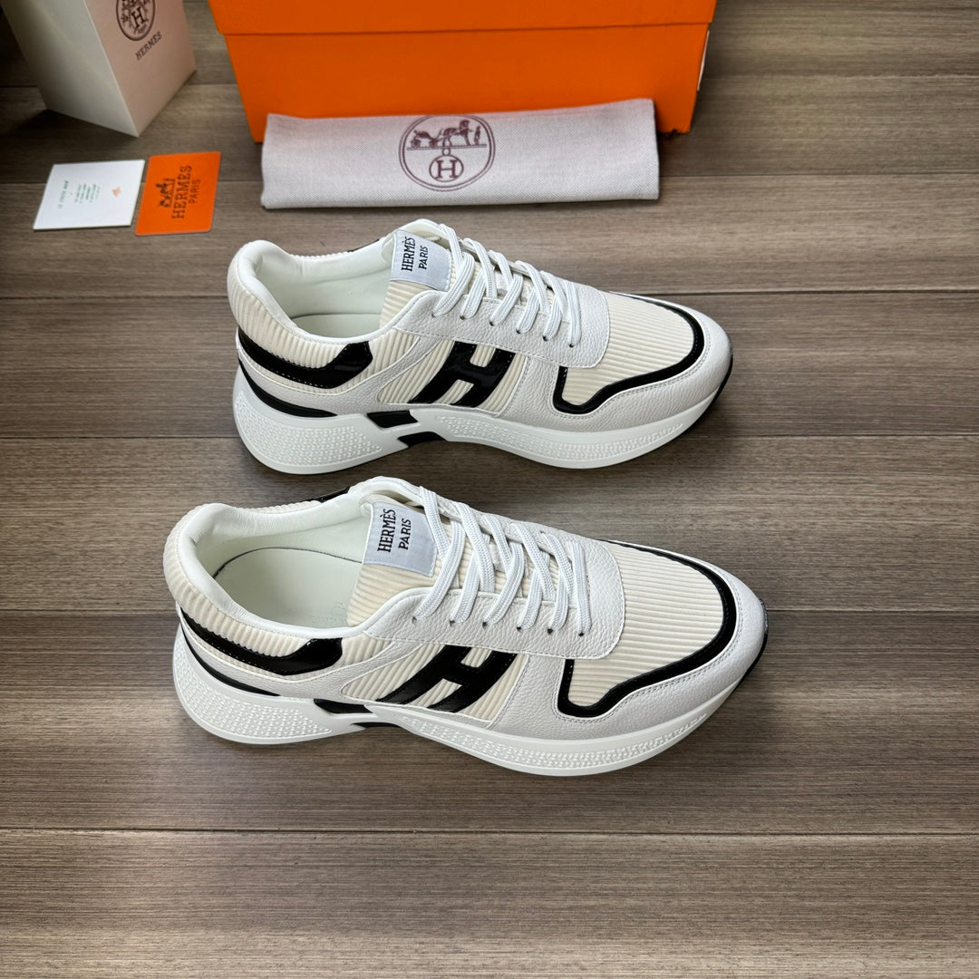 Hm Thick -- Sole Sneaker White And Black Fabric
