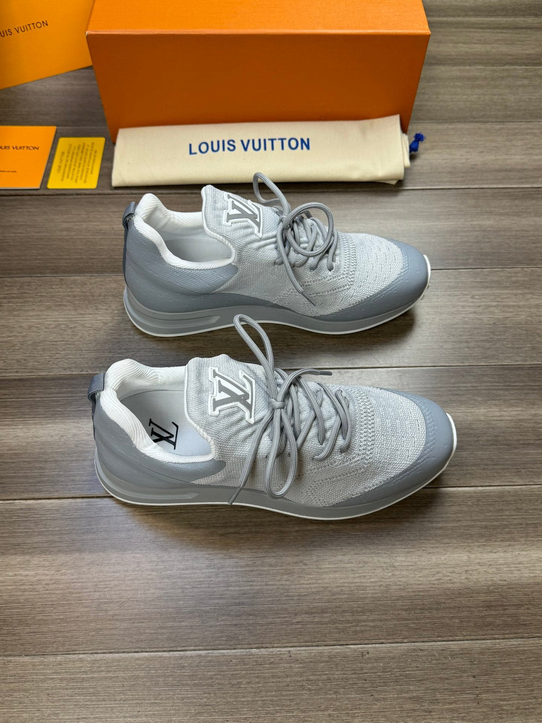 LV Sneakers In Grey Mesh Breathable Fabric And Calfskin