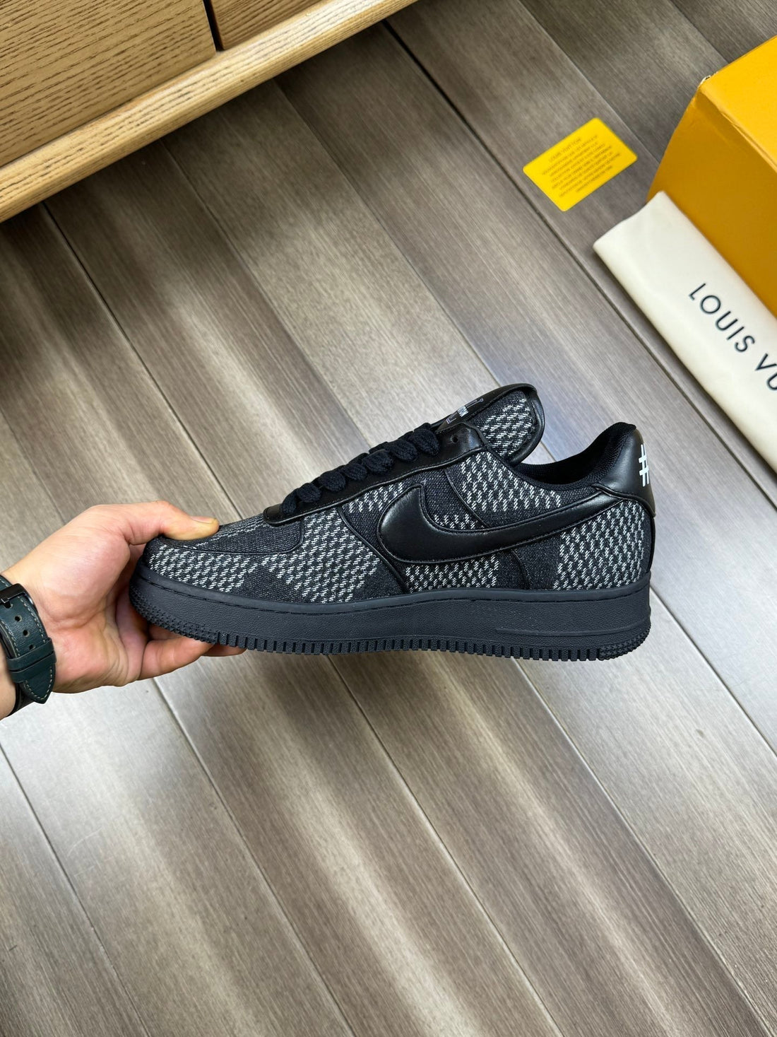 LV Sneaker Black Mix White Canvas