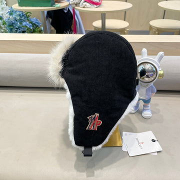 Avator Hat In Black Corduroy And Fleece-Lined 434984