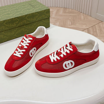 Sneaker With Interlocking G In Cherry Red Suede And Mesh