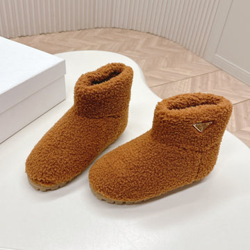 Snow Ankle Boots In Bronze Brown Shearling