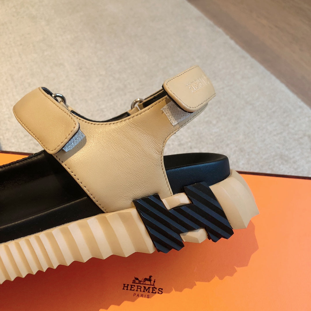 Hm Junior Sandal Beige Mix Black Lambskin 970902