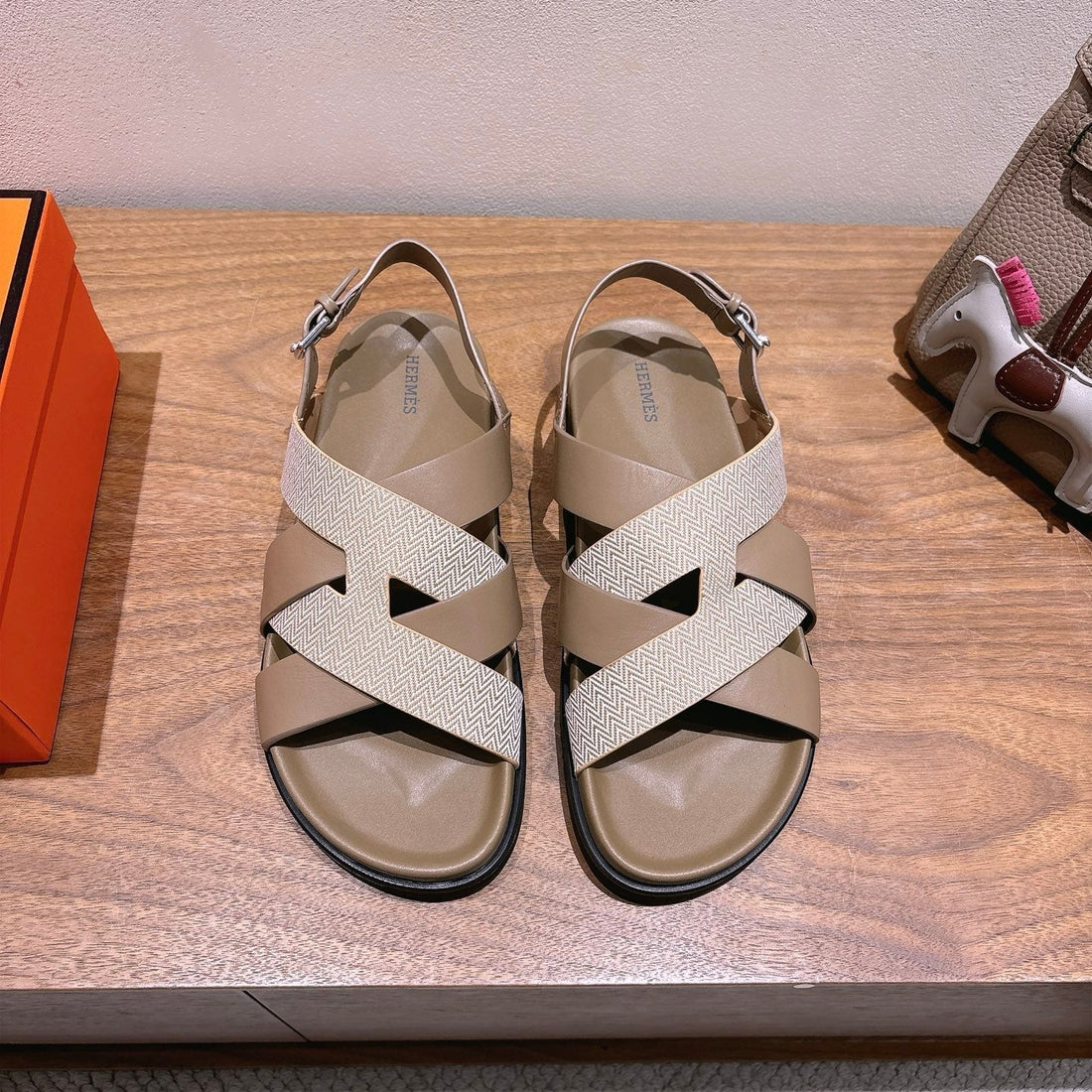 Hm 25 Heracles Sandal Nude Calfskin Light Pink Canvas