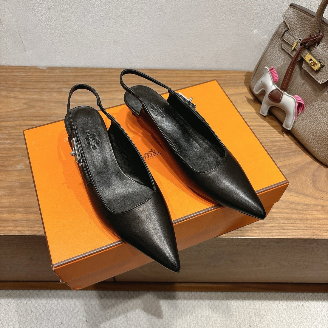 Hm Lover Pump 40MM Black Calfskin 429023