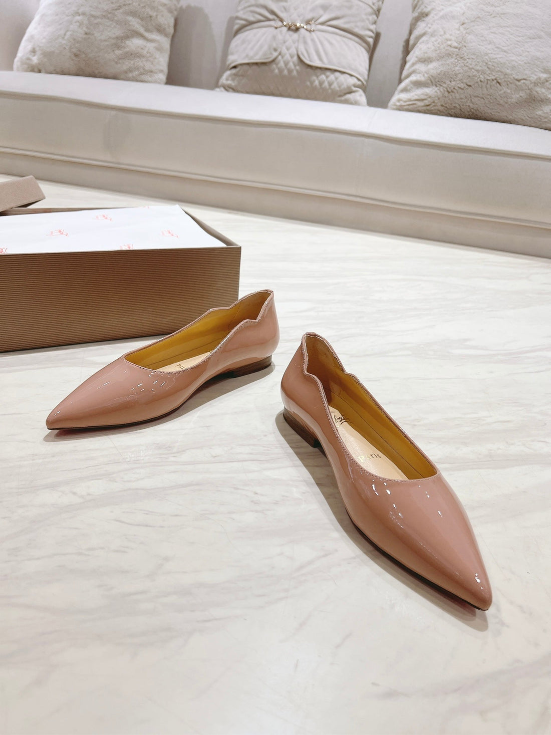 Cl 25C Hot Chickita Nude Patent Leather 175454
