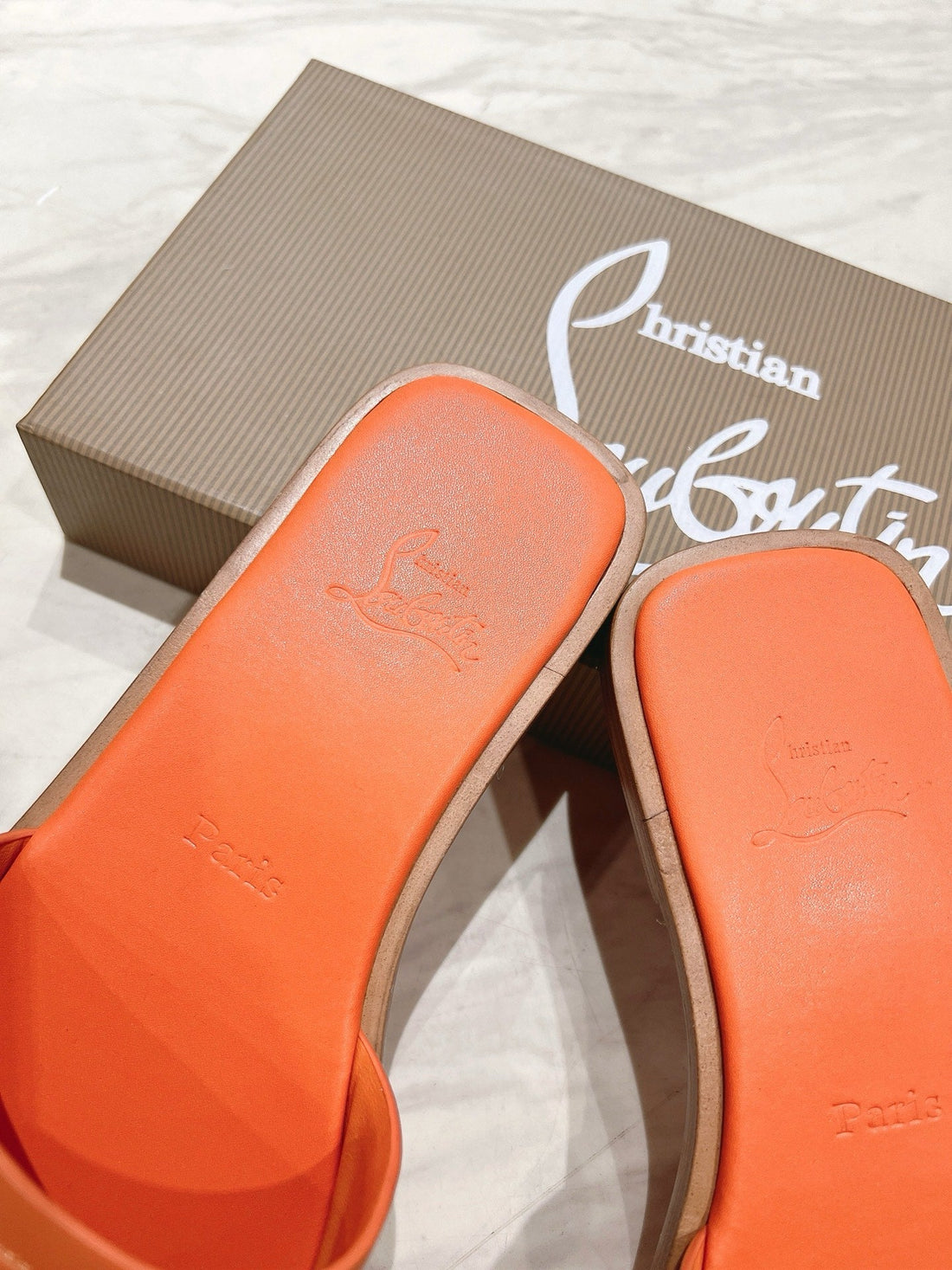 Cl 25 Slippers Oranger Top Layer High Gloss Calfskin 307498