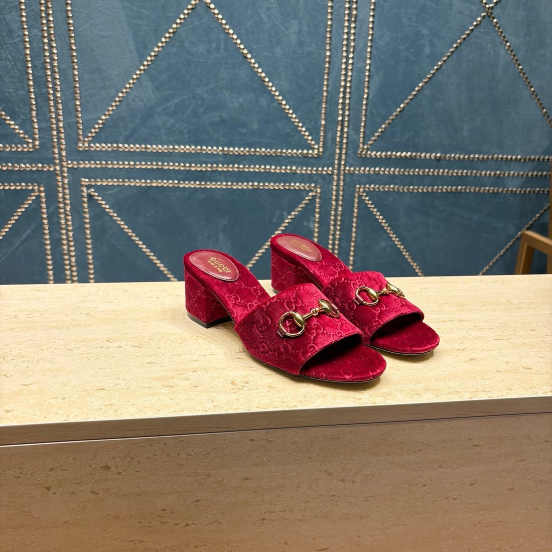 GG 26SS Chunky Heel Sandals 55 Bugundy Velvet 741301