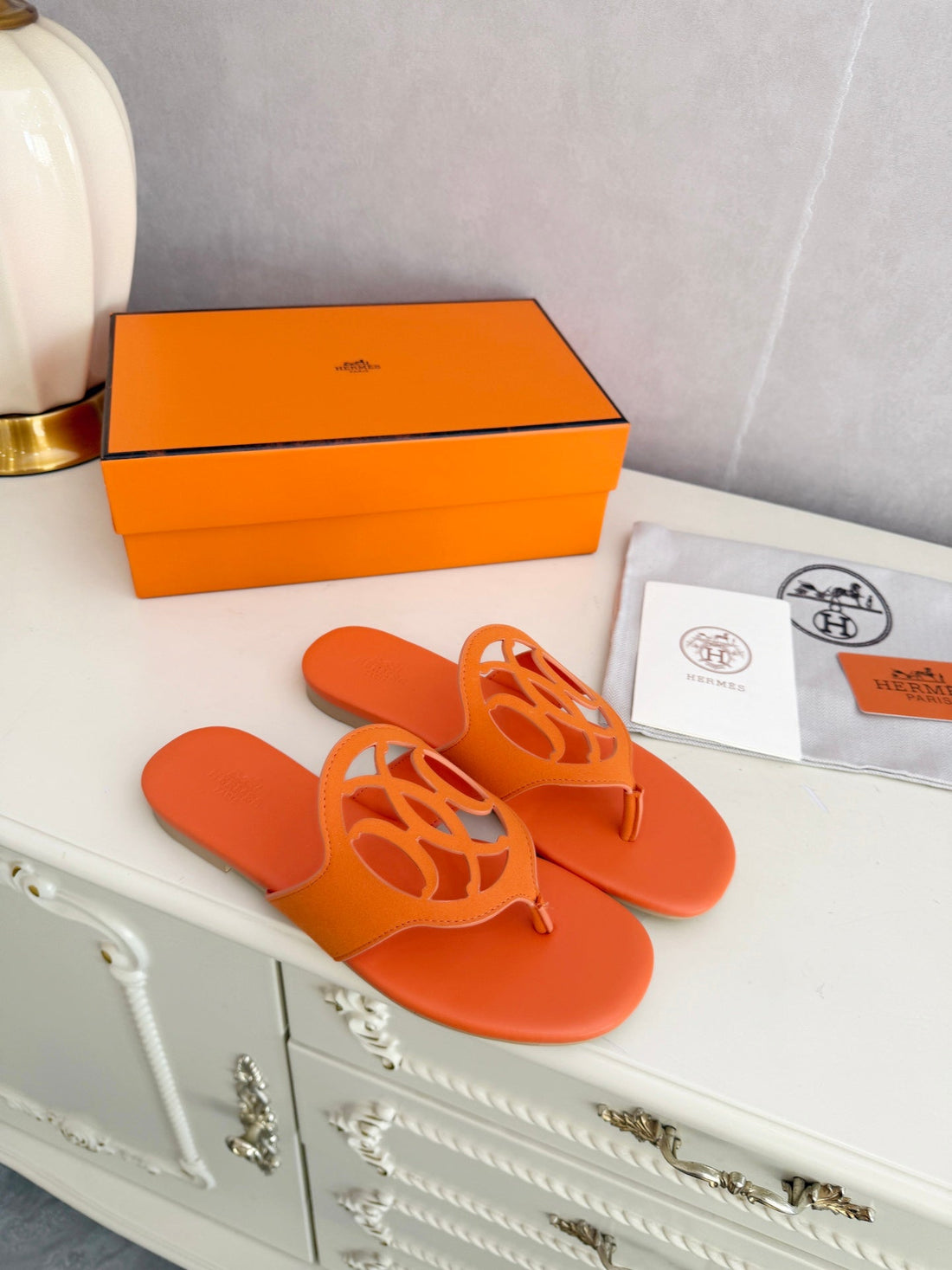 Hm Mage Sandal Orange Lambskin 605908