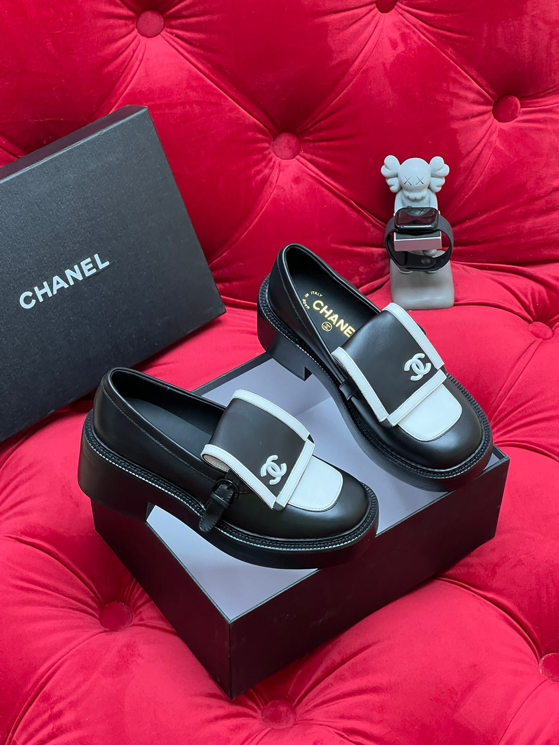 CC Moccasin Loafer In Black Mix White Lambskin