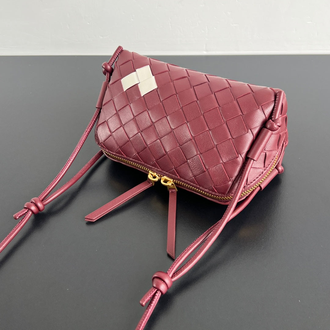 Bv Concert Pouch 18.5cm Dark Red Lambskin