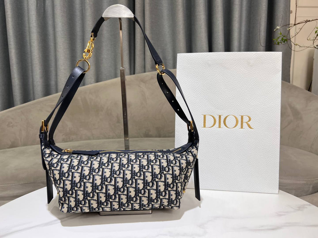 CD Jacquard Hobo Bag 23 With Chain Dark Blue White Canvas