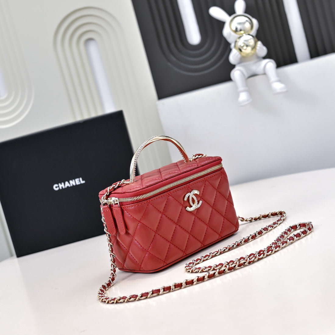 CC 24K Vanity Top Handle 17CM Red Lambskin Silver Hardware