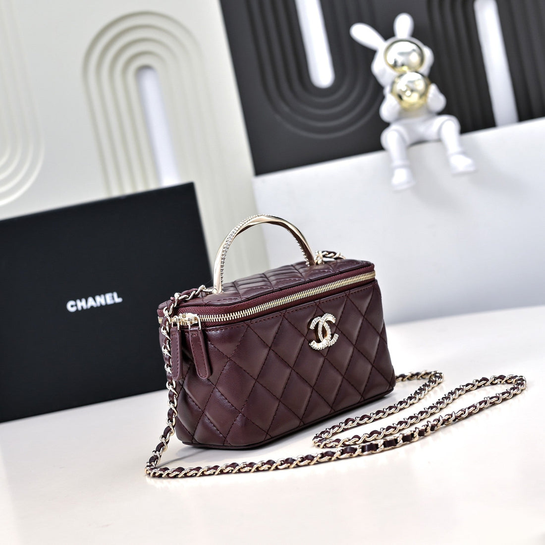 CC 24K Vanity Top Handle 17CM Burgundy Lambskin Silver Hardware