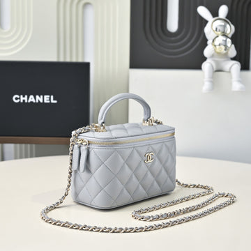 CC 26S Vanity Case Light Grey Quilted Lambskin 286279