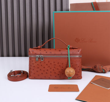 Extra Pocket L19 In Red Brown Ostrich Leather