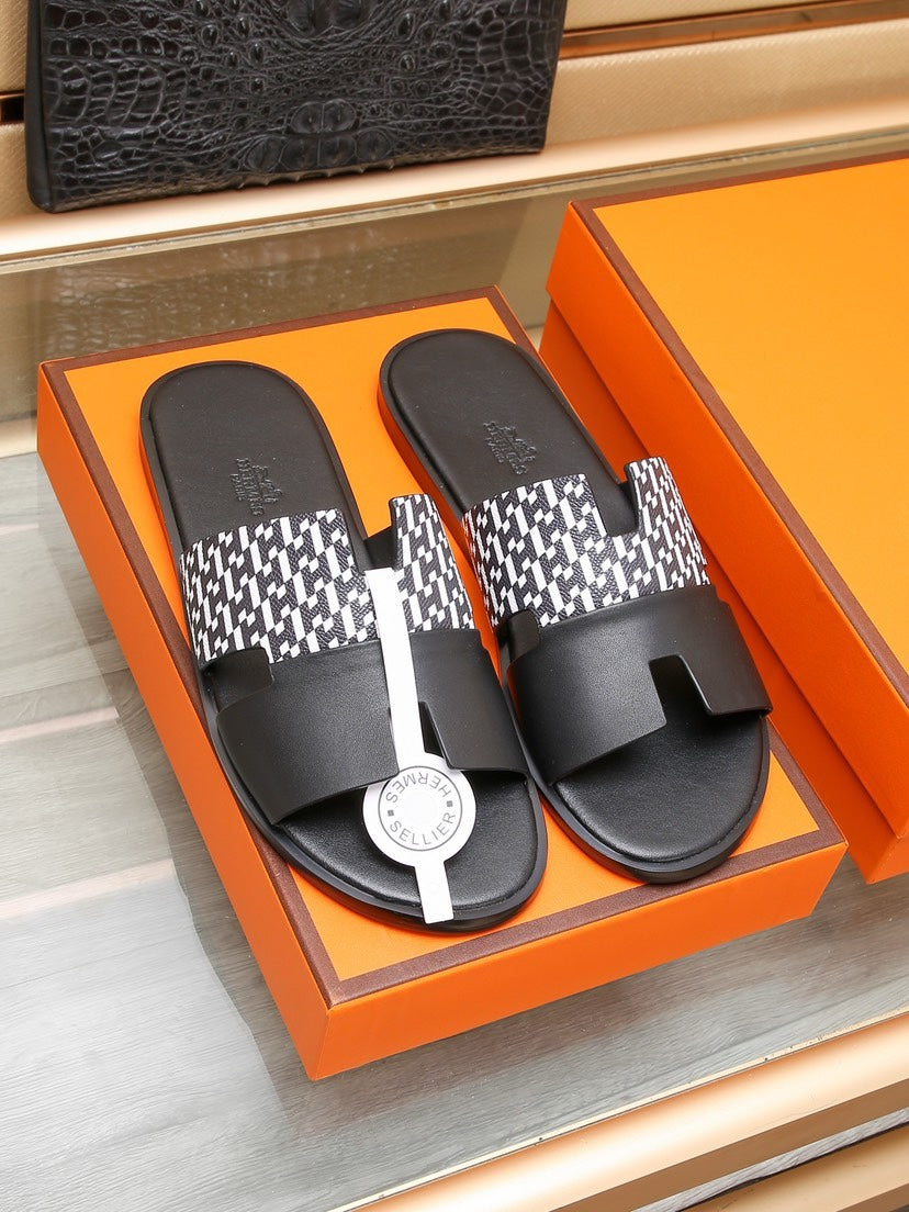 Hm Izmir Sandal Black And White Calfskin