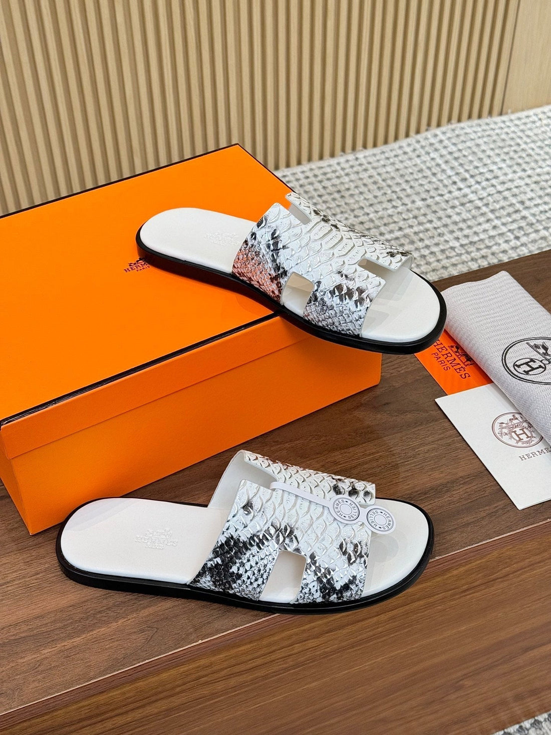 Hm Izmir Sandal White Rose Leather 294345