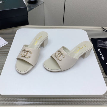 CC Mule Sandals 50M In White Lambskin 148978