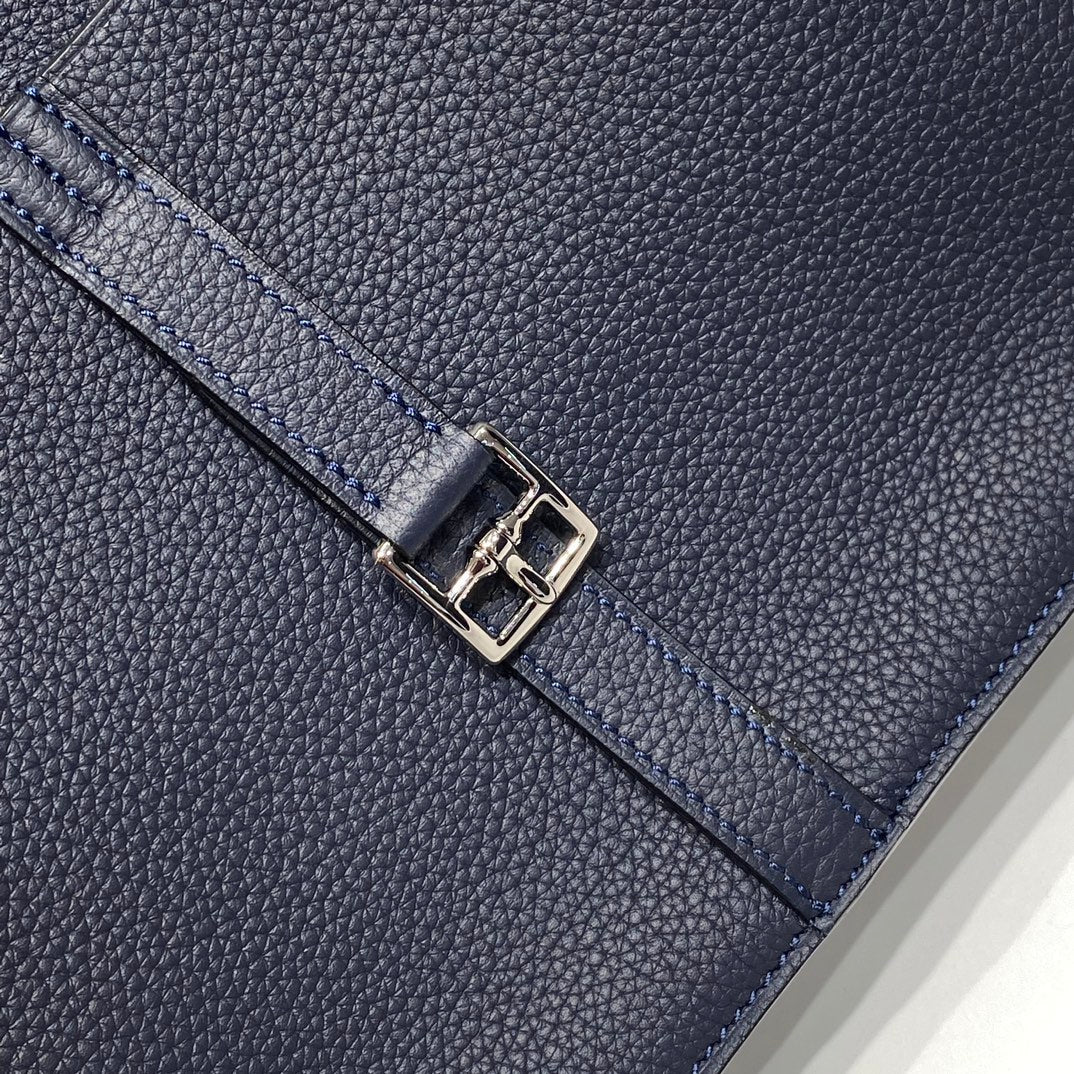 Halzan 25 Handle Bag In Navy Blue Grained Calfskin