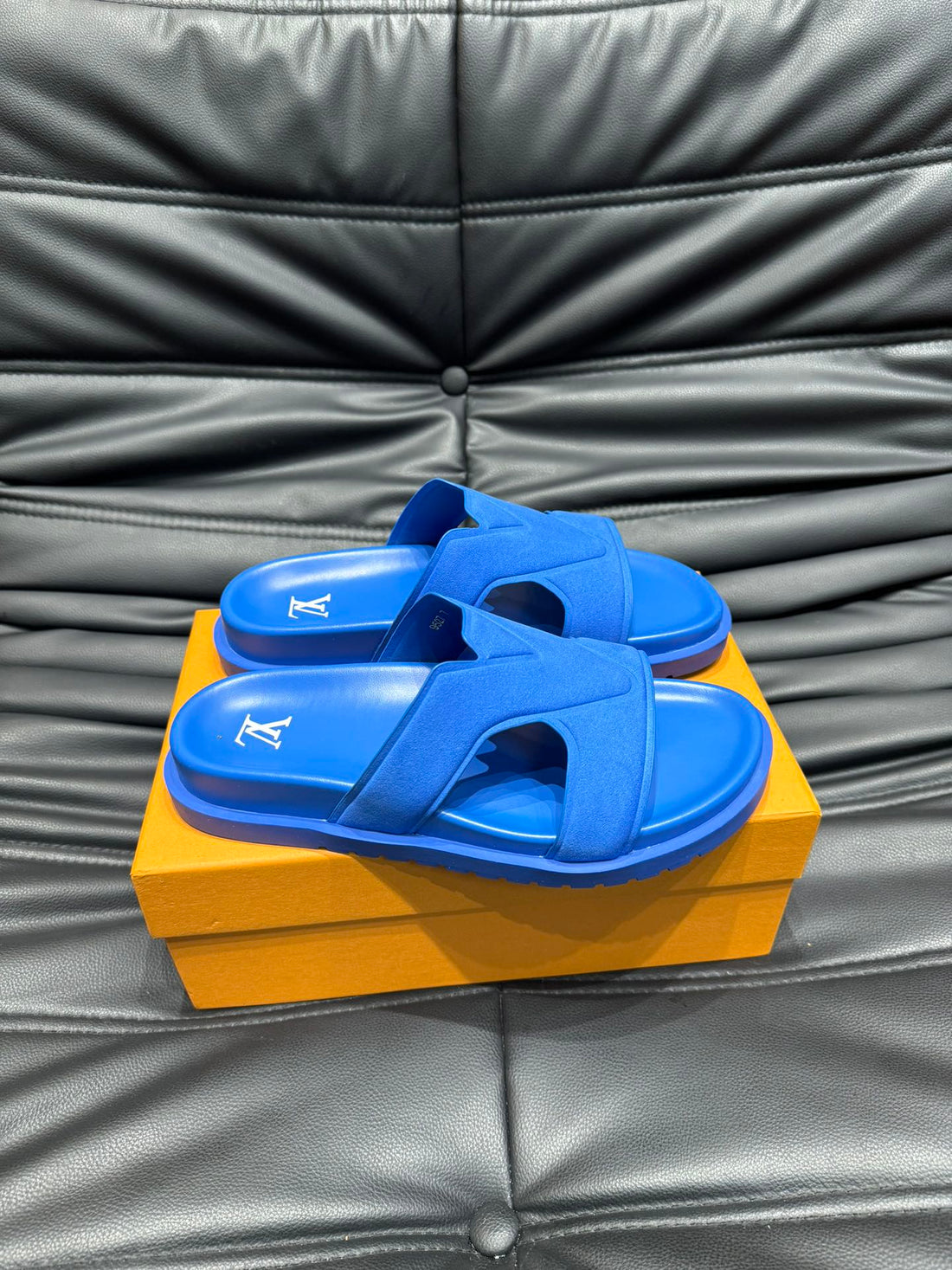 LV Oasis Mule In Cobalt Blue Suede Calfskin
