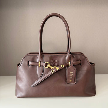 Miu Miu Popular Vintage Tote Bag 44CM Sheepskin