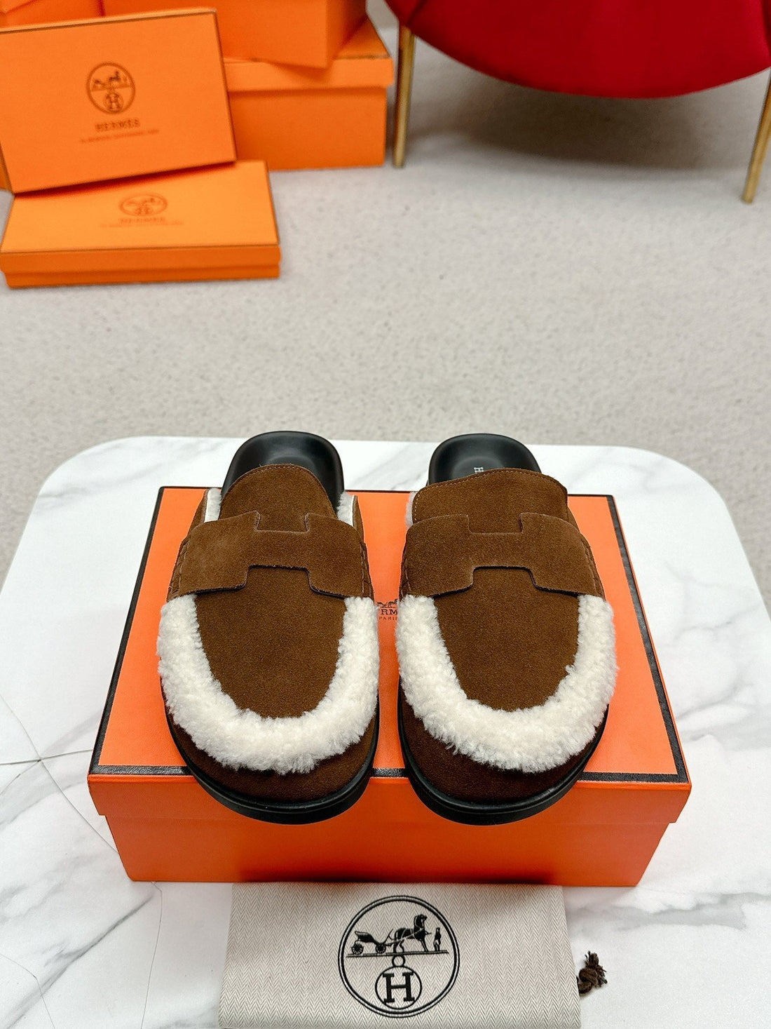 Hm Go Mule Dark Brown Mix White Suede Lined With Wool Fleece 476596