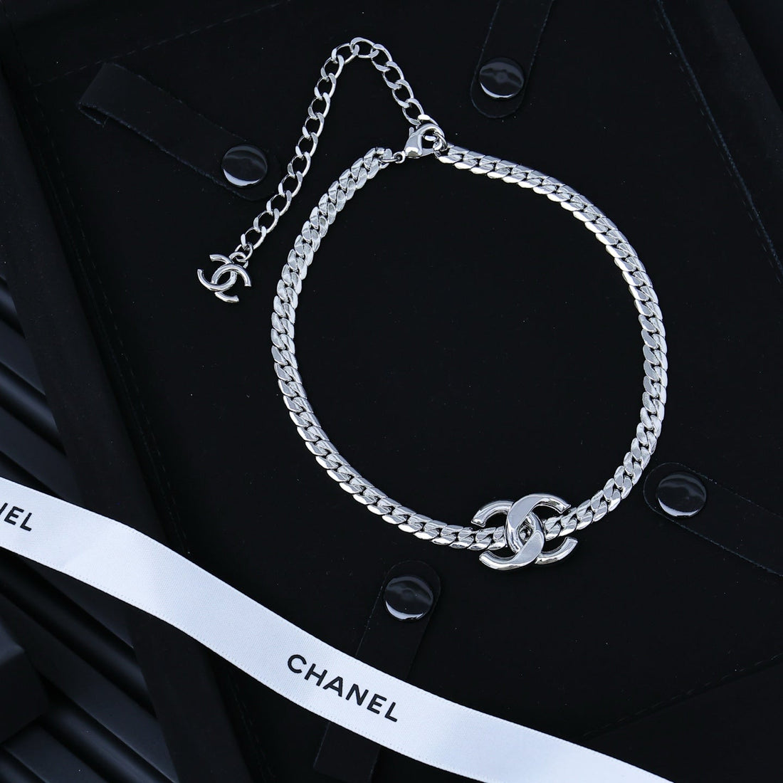 25S Mirror Chain Double C Necklace
