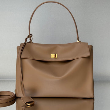 Rodeo Medium Bag 35 In Camel Beige Smooth Calfskin Gold Hardware