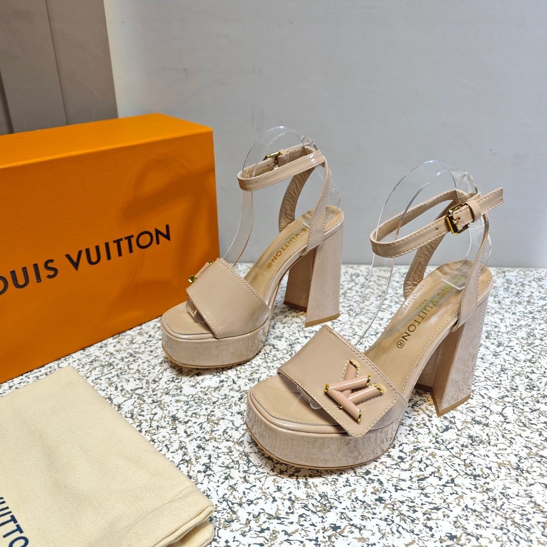 LV Shake Platform Sandal 110MM Taupe Patent Leather 456139
