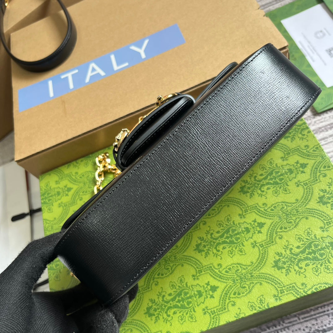 Diamond Horsebit Shoulder Bag 24 In Black Calfskin Gold Hardware