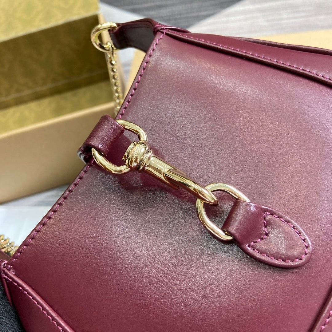 Jackie Notte Mini Bag 19 In Burgundy Red Calfskin Gold Hardware