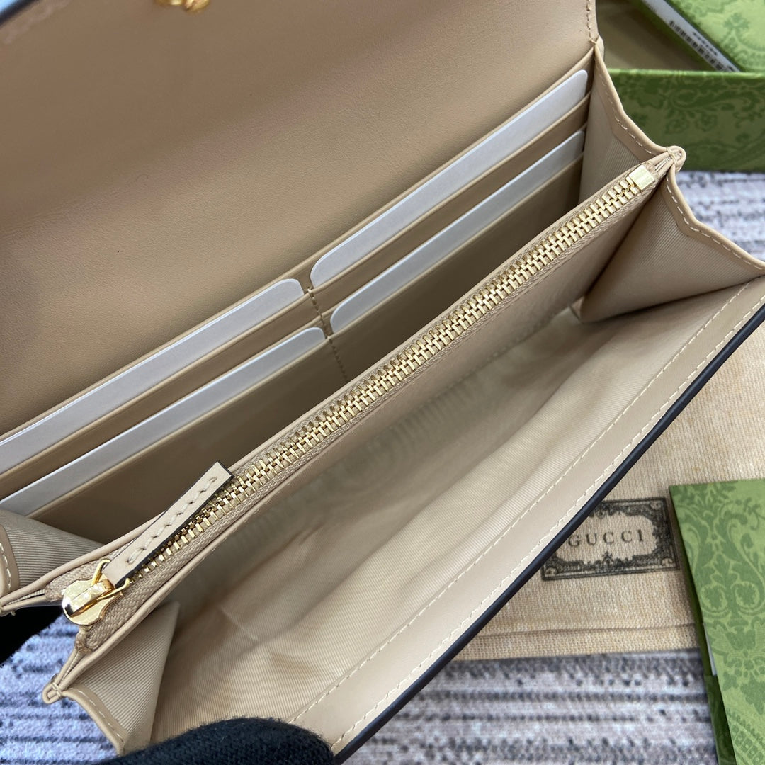 Continental Wallet 19 In Light Yellow Embossed Calfskin Gold Hardware