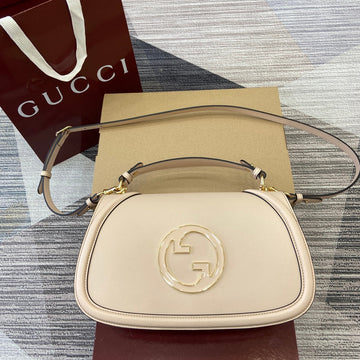 Blondie Medium Shoulder Bag 32 In Beige Calfskin Gold Hardware