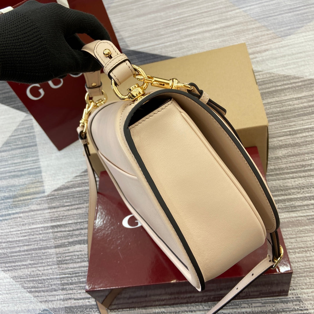 Blondie Medium Shoulder Bag 32 In Beige Calfskin Gold Hardware