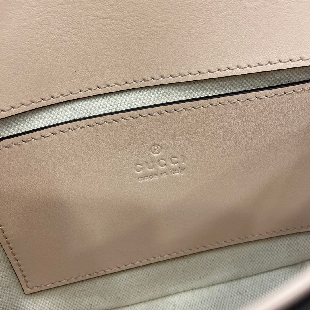 Blondie Mini Shoulder Bag 21 In Beige Calfskin Gold Hardware