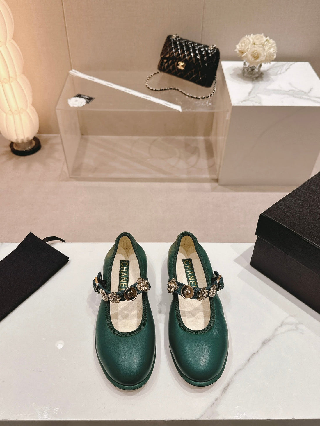 CC Mary Janes Green Calfskin Light Gold Metalic