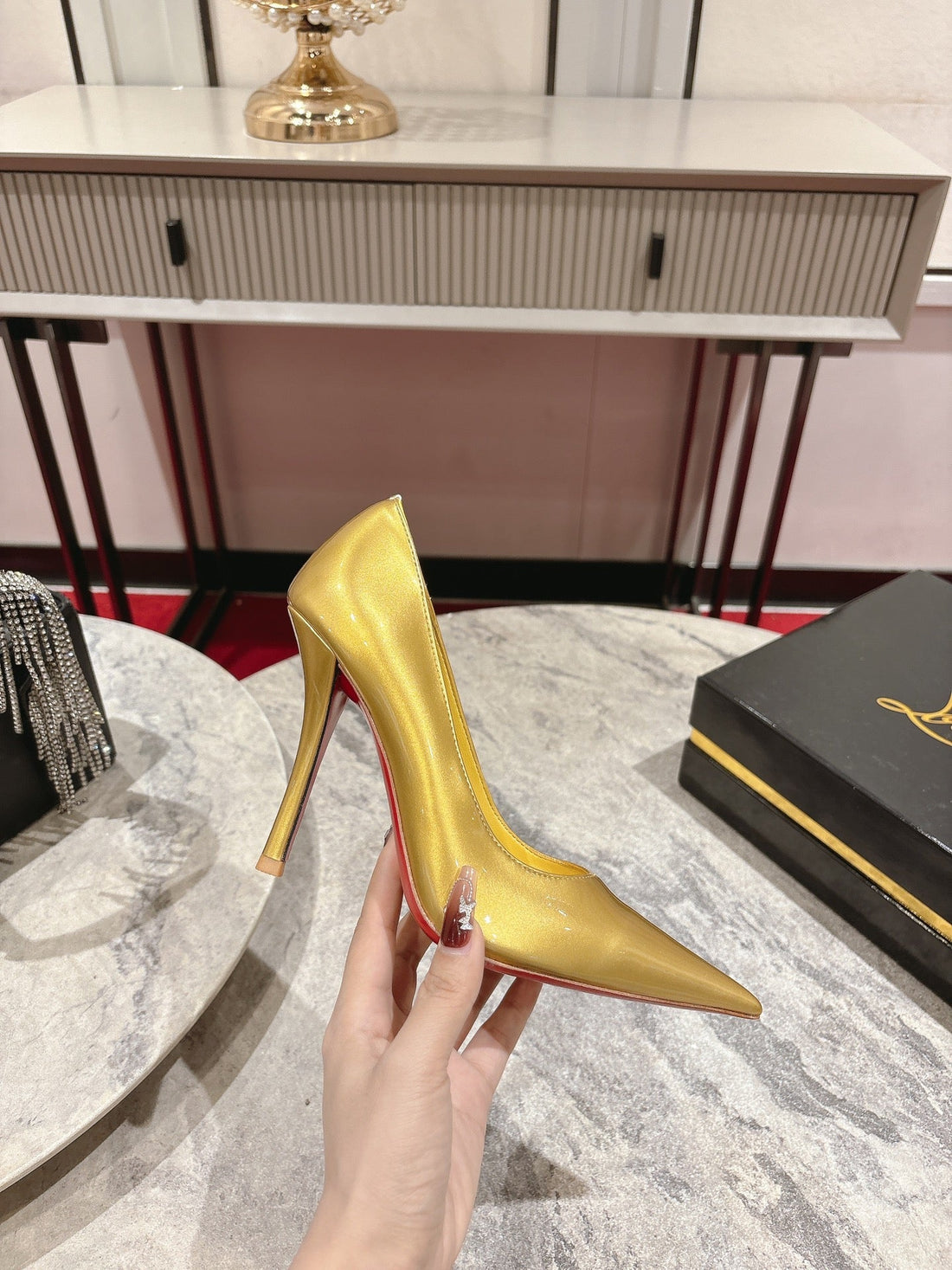 Cl Kate Pumps 100MM Yellow Shiny Calfskin 345985