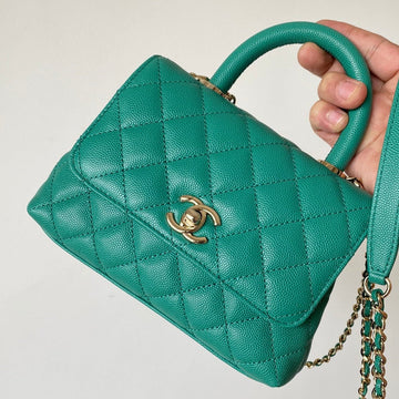 CC 25S Handle Bag 19 Pink Leather Green Caviar Gold Hardware