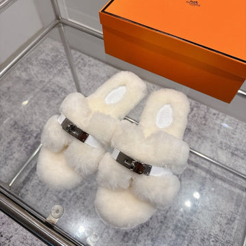 Hm Oran Slippers Sliver Buckle White Wool