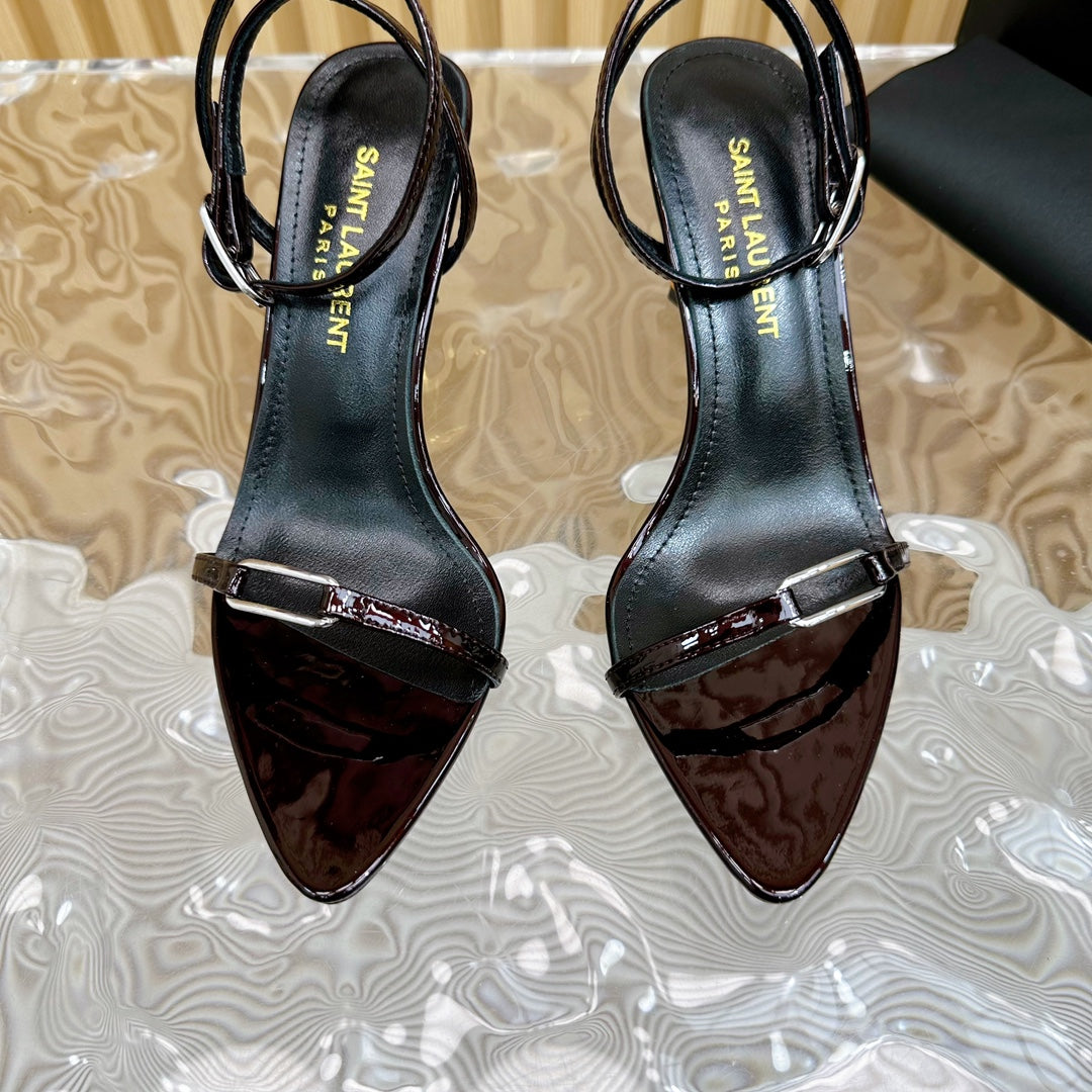 Kitty Sandals 70 In Black Maroon Shiny Leather