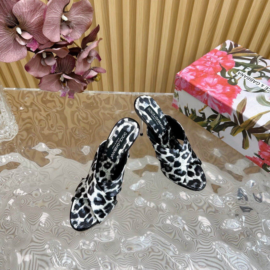 Dc Keira Open-Toe Mules White Leopard-Print & Sheepskin 926003