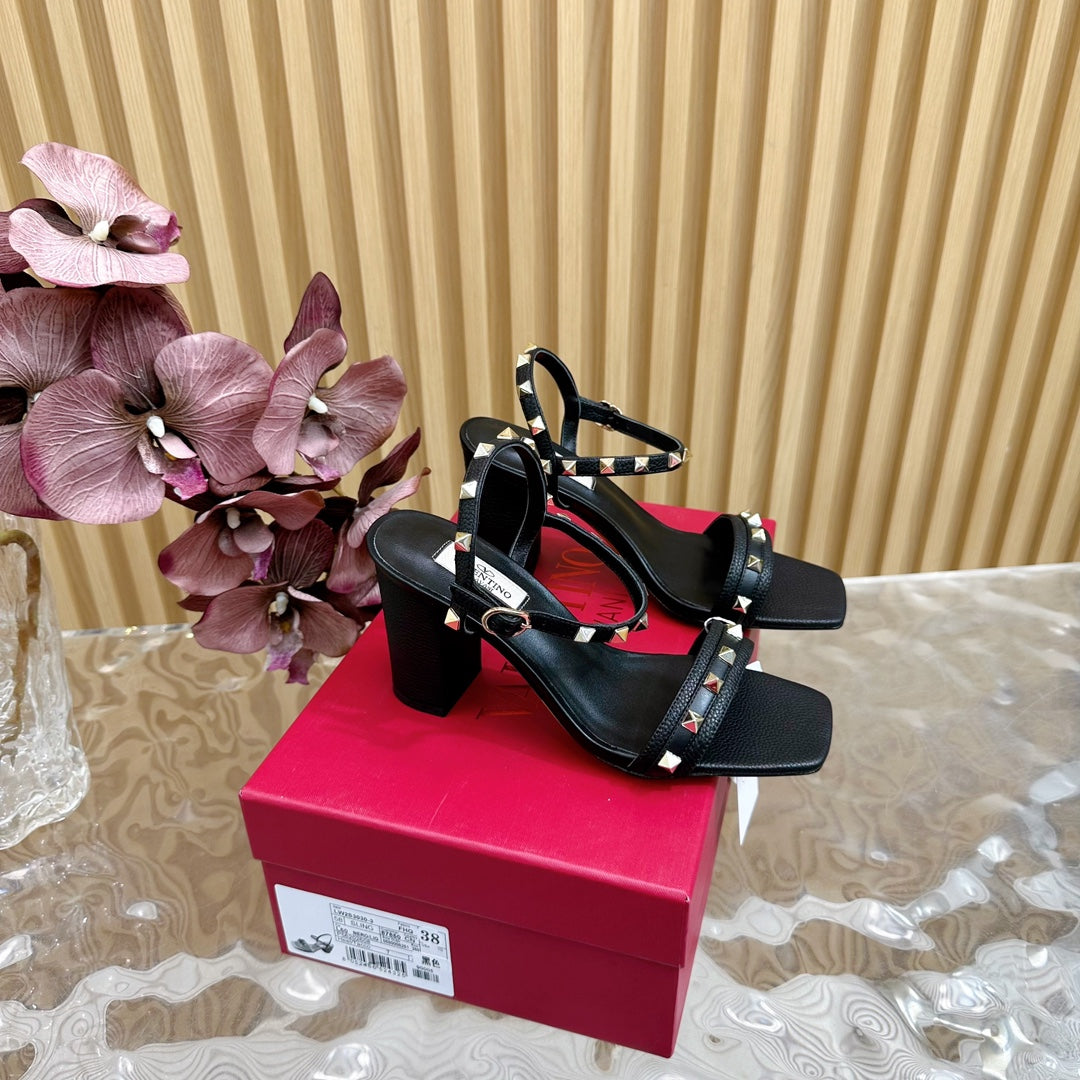 High Sandal 86MM In Black Cowhide 102070