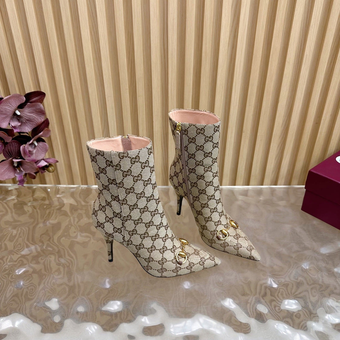 Gucci 2025 Thick-Heeled Square-Toed Ankle Boots Beige Gold Sheepskin Fabric 498067