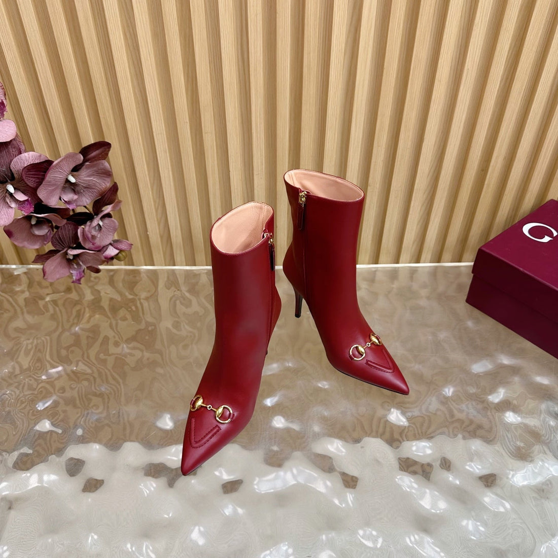 Gucci 2025 Thick-Heeled Square-Toed Ankle Boots Red Sheepskin 498068