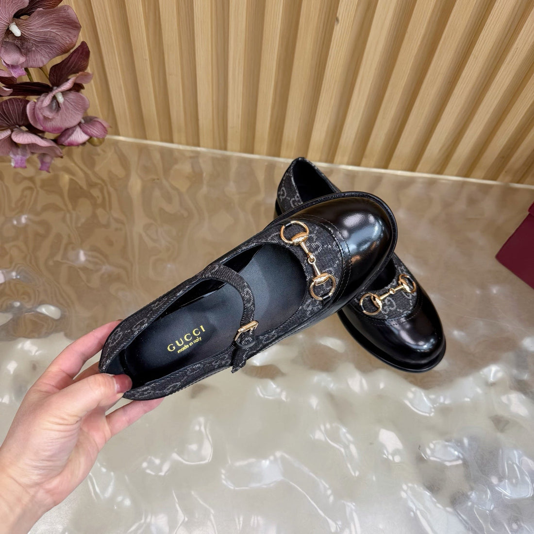 GG 26 Slip-On Black Sheepskin Double G Denim 589459
