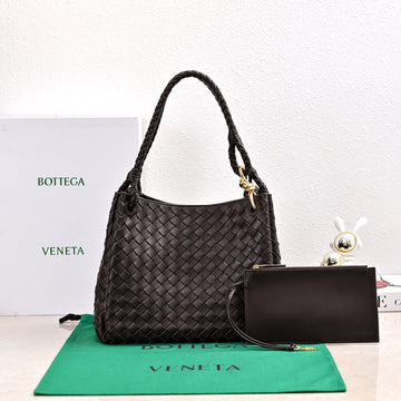 Bv 26S Parachute Bag Black Intrecciato Leather 291397