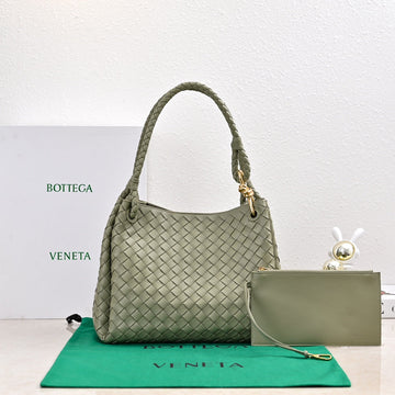 Bv 26S Parachute Bag Sage Green Intrecciato Leather 291405