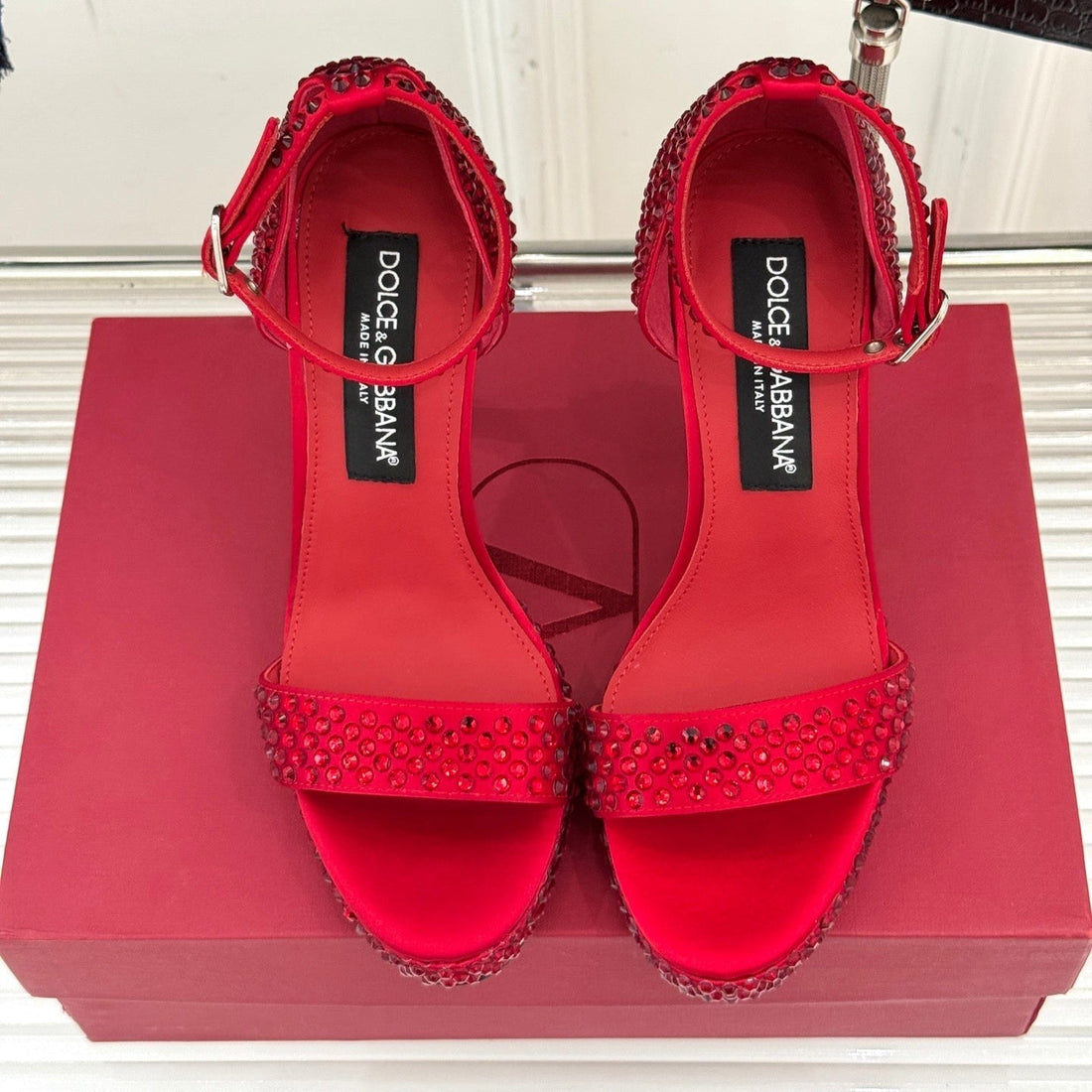 Dc 24 Rhinestone Sandals Red Sheepskins & Cowhide 304707