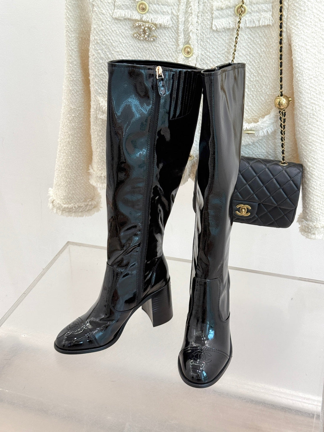 CC Classic Long Boots Block Heel 90MM Black Patent Leather 465395